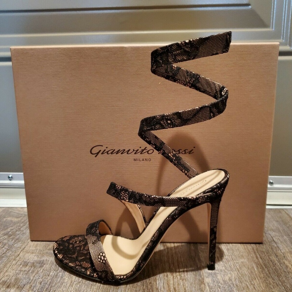 Gianvito Rossi "Opera" satin lace twirl heels 39